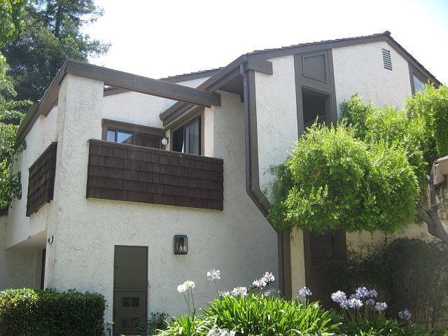 1st image of 4883 Lago Vista Cir