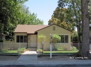 24654 Walnut St, Santa Clarita, CA 91321