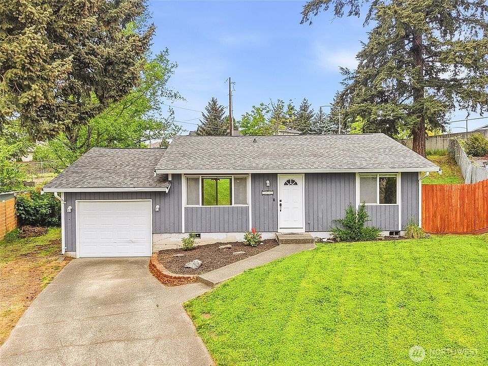 1st image of 2715 24th Avenue Ct SE