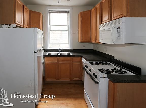 2nd image of 1465 W Lawrence Avenue # Second Flr
