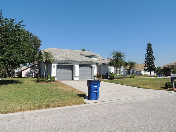 2nd image of 8191 Chatsworth Ct