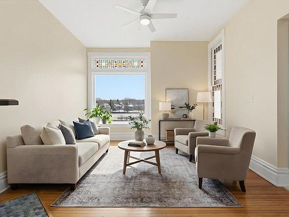 5th image of 345 Grand Ave