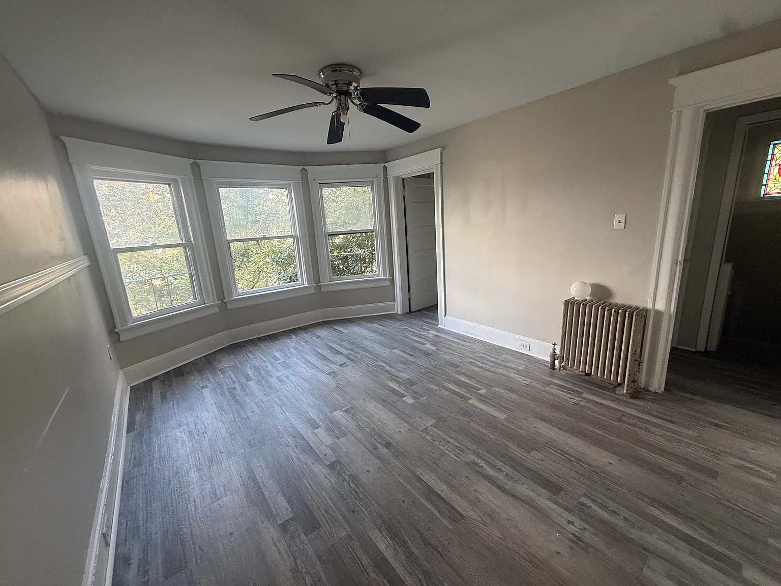 3 bed, 1.5 bath, $1,325 — Photo 3
