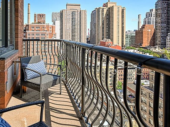 5th image of 343 E 74th St APT 17C
