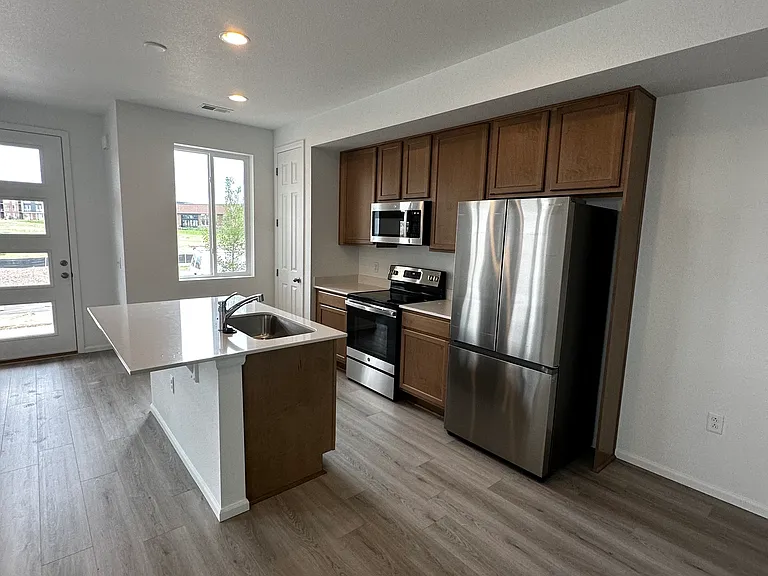 21101 E 67th Ave — Photo 25
