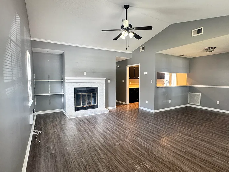 206 Wedgewood Dr — Photo 5