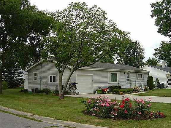 2nd image of 713 Emblanche Dr