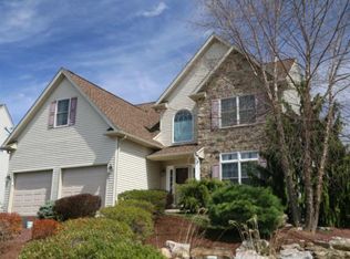 5171 Cassidy Dr N, Whitehall Township, PA 18078