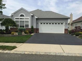 110 Avalon Rd, Monroe Township, NJ 08831