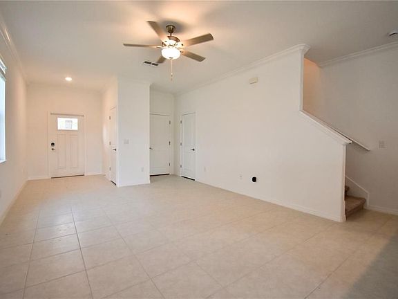 4th image of 36419 Garden City Way