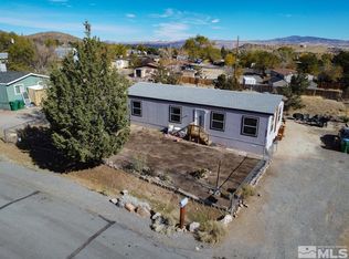 5990 Amargosa Dr, Sun Valley, NV