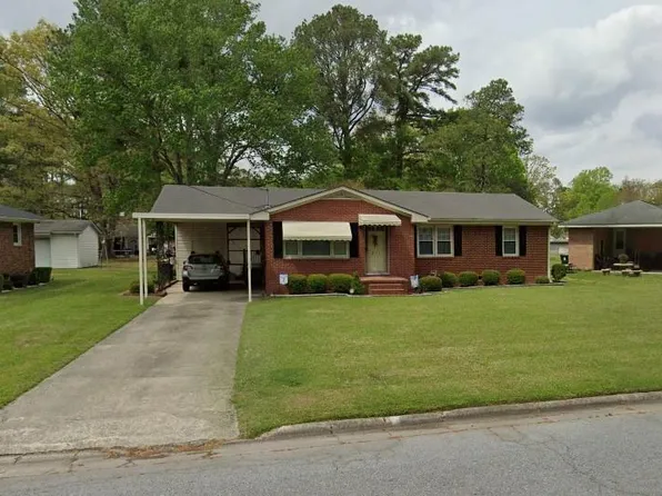 4131 Melissa Dr, Farmville, NC 27828