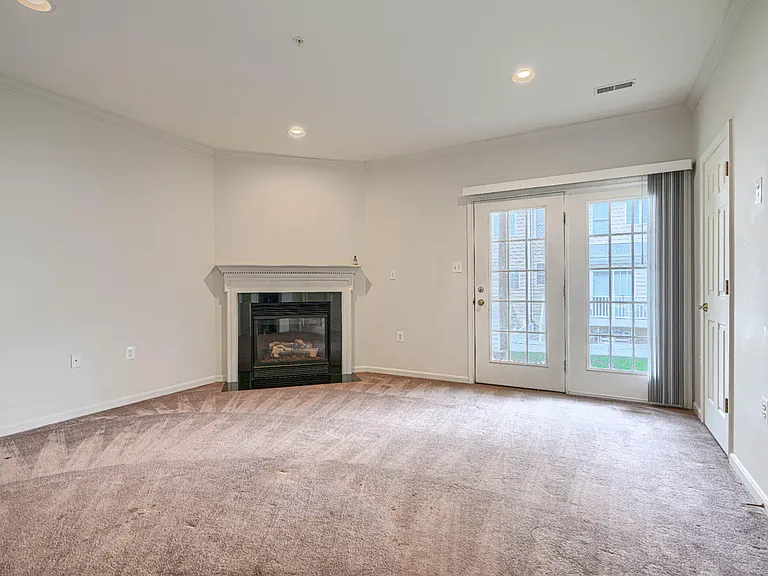 239 Anvil Way — Photo 3