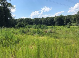 1108 Deere Ln, Summit, MS 39666