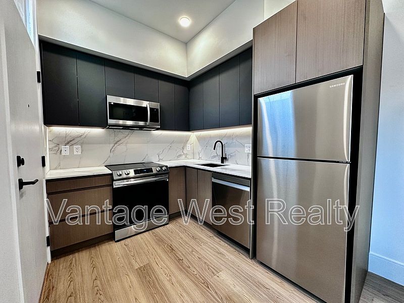 1st image of 2967 Richter St #103