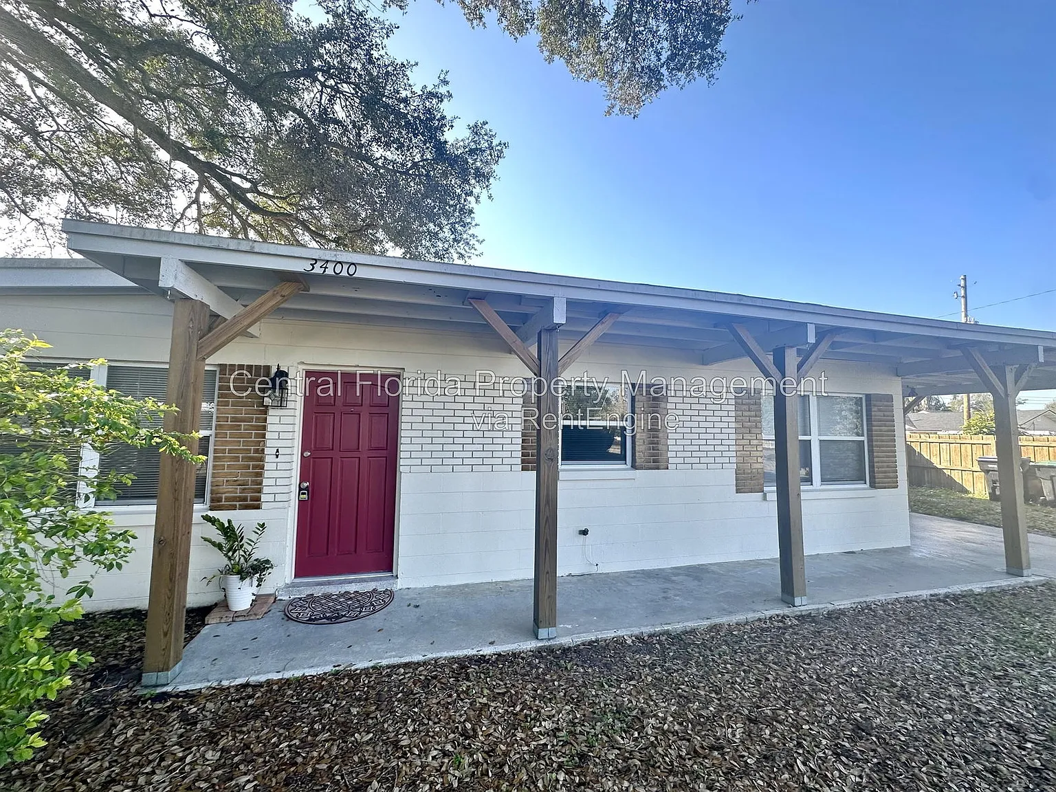 3 bed, 2.0 bath, 1212 sqft, $2,049 — Photo 1