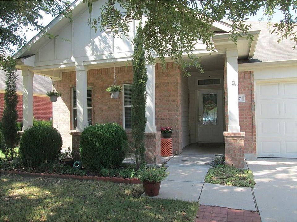 2nd image of 237 King Elder Ln