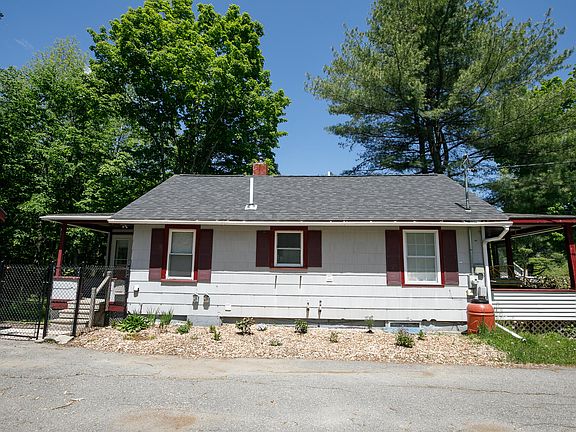 2nd image of 50 Hicks Road
