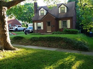 925 Dwight Ave, Kalamazoo, MI 49048