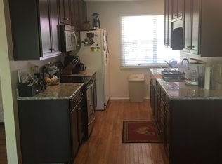 9000 Lance Ln, Kernersville, NC 27284