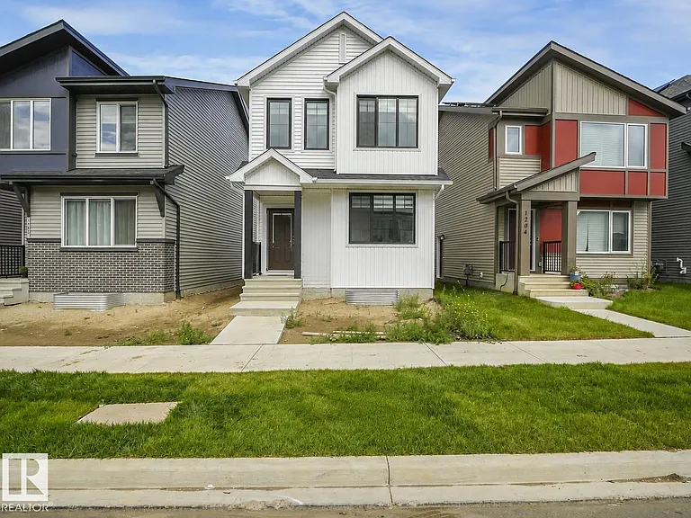 1206 Keswick Dr SW — Photo 1