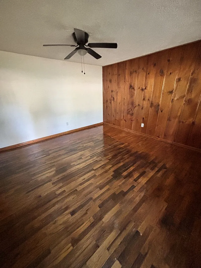 3 bed, 1 bath cozy home in Bemis! — Photo 3