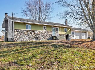 2827 E 22 Mile Rd, Kent City, MI 49330