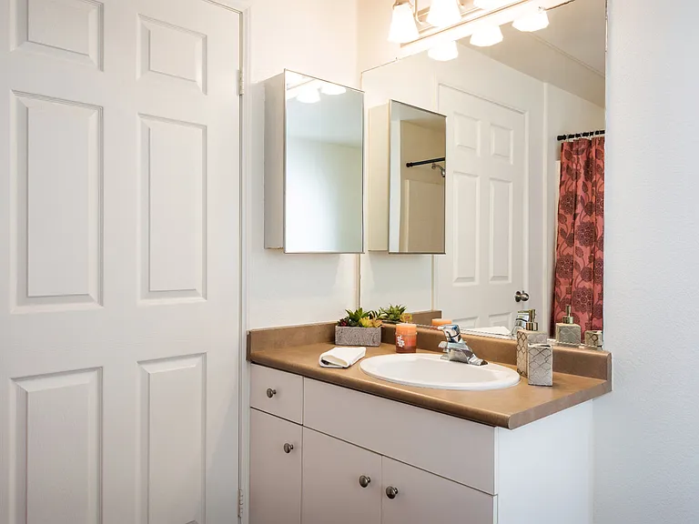 Elan Sevilla Vanity