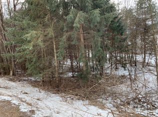 Thomas Rd, Fountain City, WI 54629