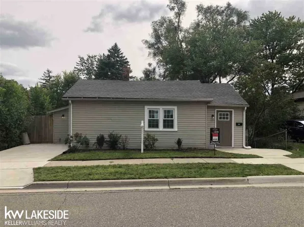 625 Renshaw St, Rochester, MI 48307