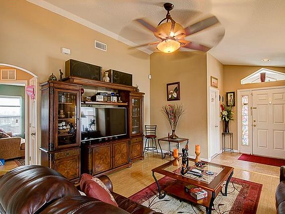 3rd image of 10225 Lakeside Vista Dr