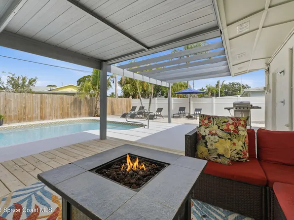 2504 Plantation Dr, Melbourne, FL 32901