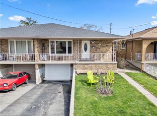 135 Parkdale Ave S, Hamilton, ON L8K 6K4
