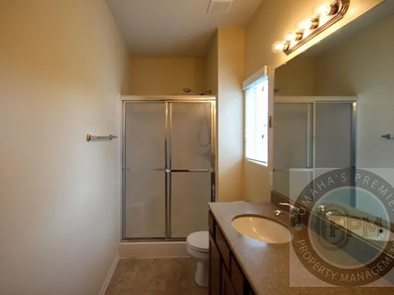 809 Lake Tahoe Dr — Photo 16