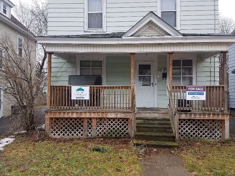 1st image of 251 W Calthrop Ave