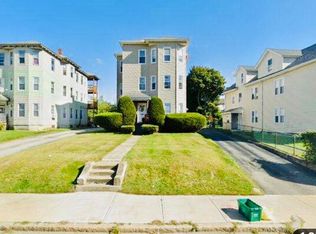 151 Vernon St #1, Worcester, MA 01610