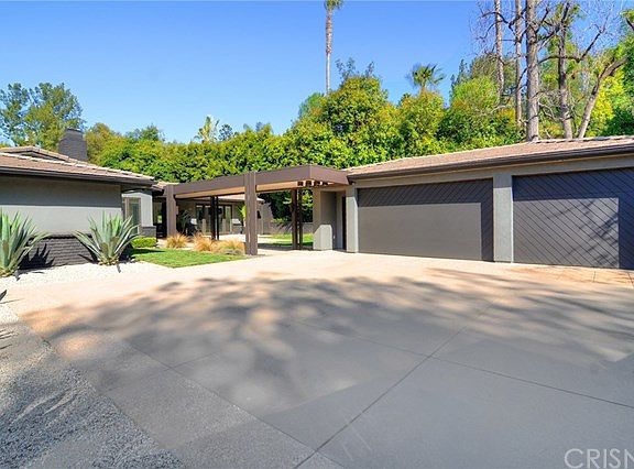 3rd image of 19219 Rosita St