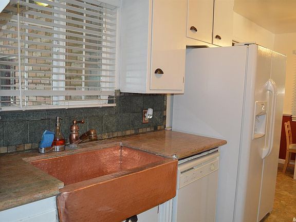 4th image of 5118 Westwood Dr