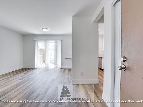 3rd image of 4752 Pearce Dr APT B