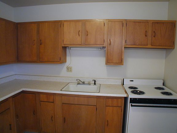 3rd image of 500-4-10 Melton St #504-7