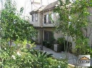 24065 Regents Park Cir, Santa Clarita, CA 91355