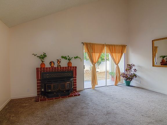 3rd image of 1737 Daniel Maloney Dr