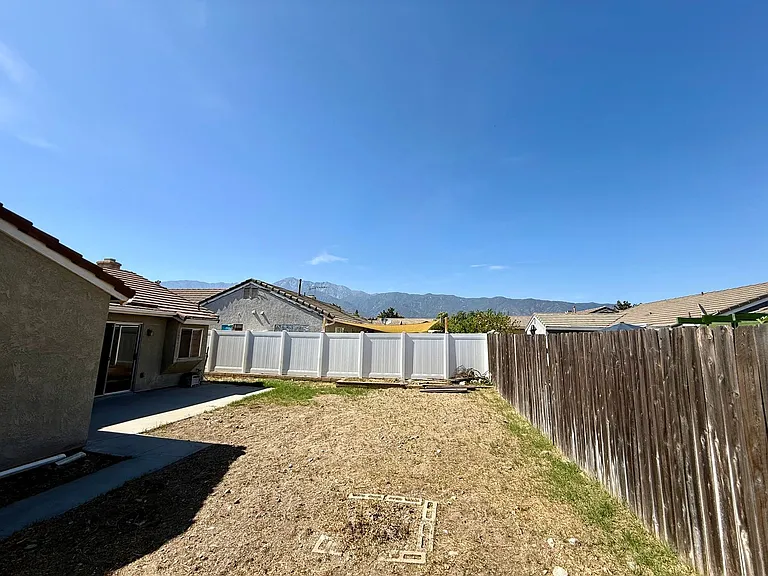 7147 Chaney Ct — Photo 12