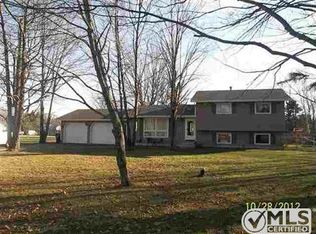 5009 Lane 177 Dr, Escanaba, MI 49829