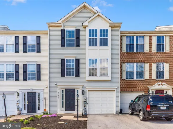 1351 Mare St, Ranson, WV 25438