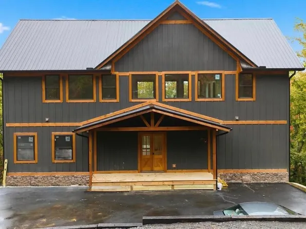 1950 Spurling Rd, Sevierville, TN 37862