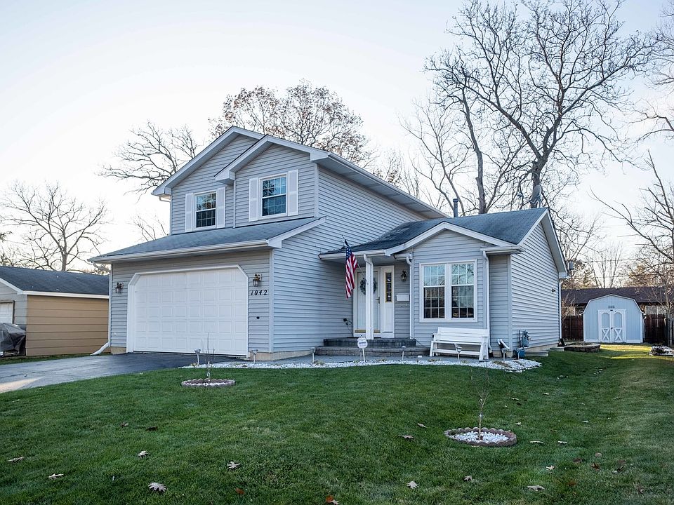 1st image of 1042 Mary Ave