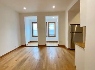 3938 N Ashland Ave #2R, Chicago, IL 60613