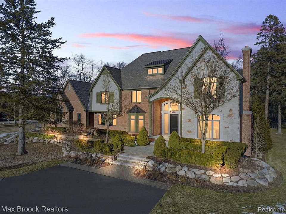 5215 Brookdale Rd, Bloomfield Hills, MI 48304 Zillow