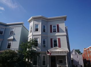 14 Bellflower St, Dorchester, MA 02125